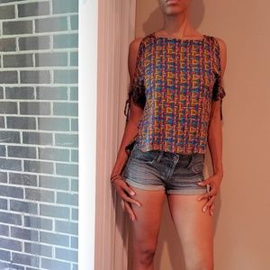 Global Desi Geometric Patterned Print Shi